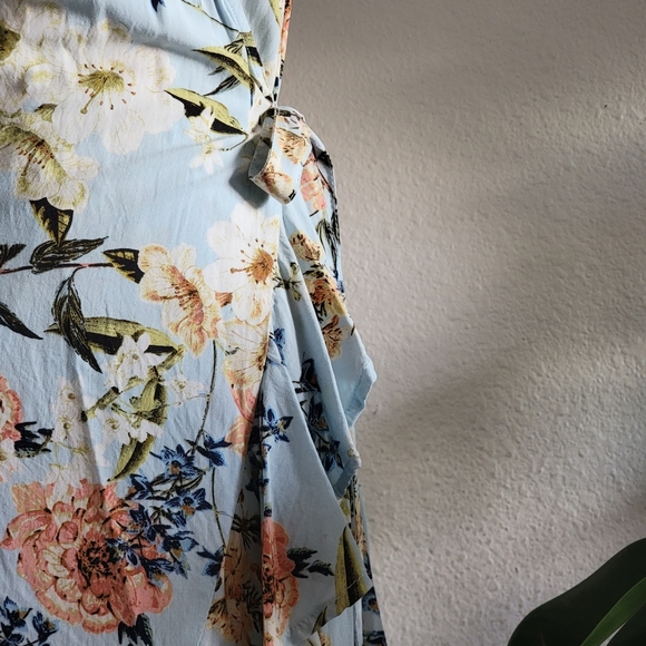 Cotton On Floral Wrap Dress - Picture 5 of 10